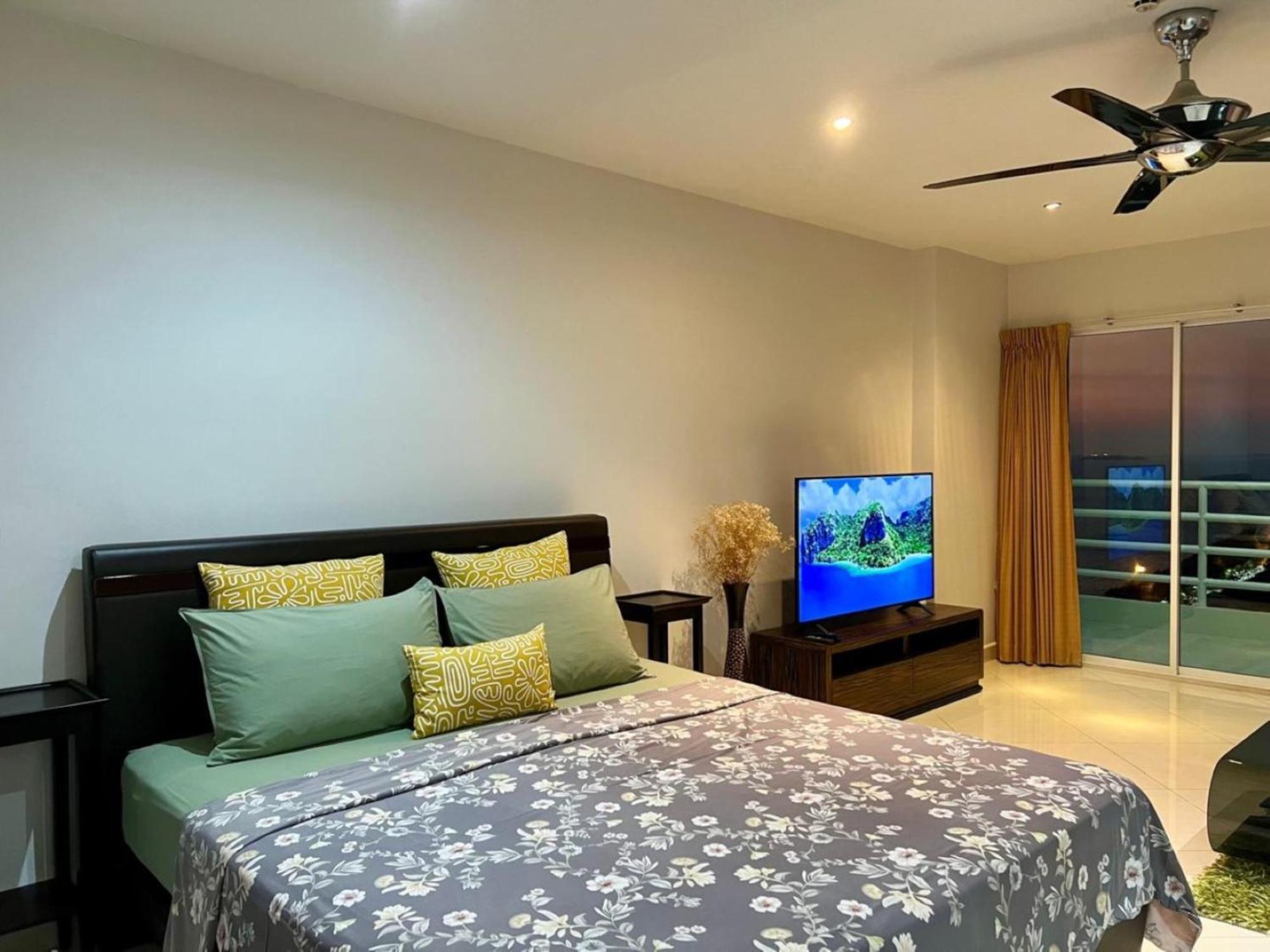 View Talay Condominium By Vlad Property Паттайя Номер фото