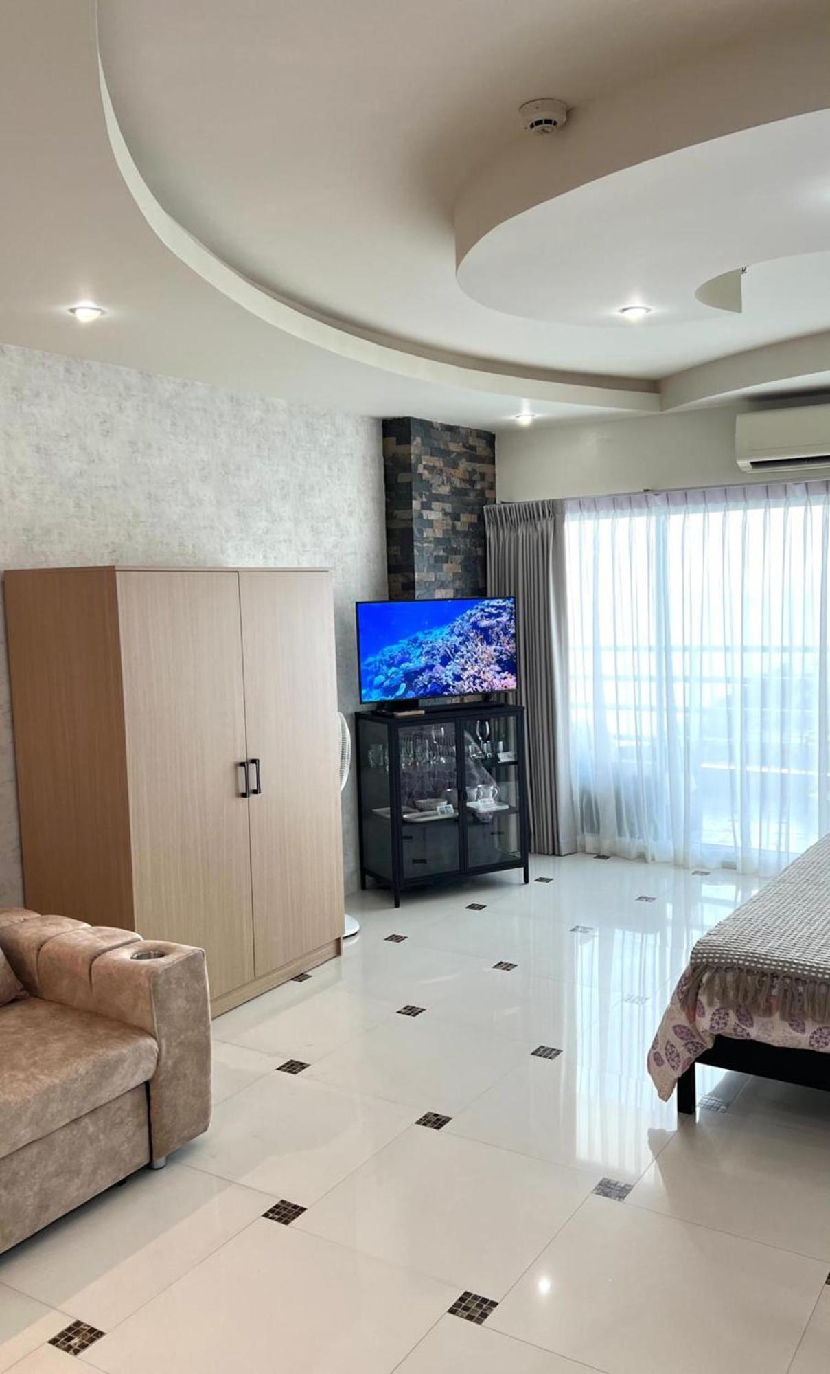 View Talay Condominium By Vlad Property Паттайя Номер фото