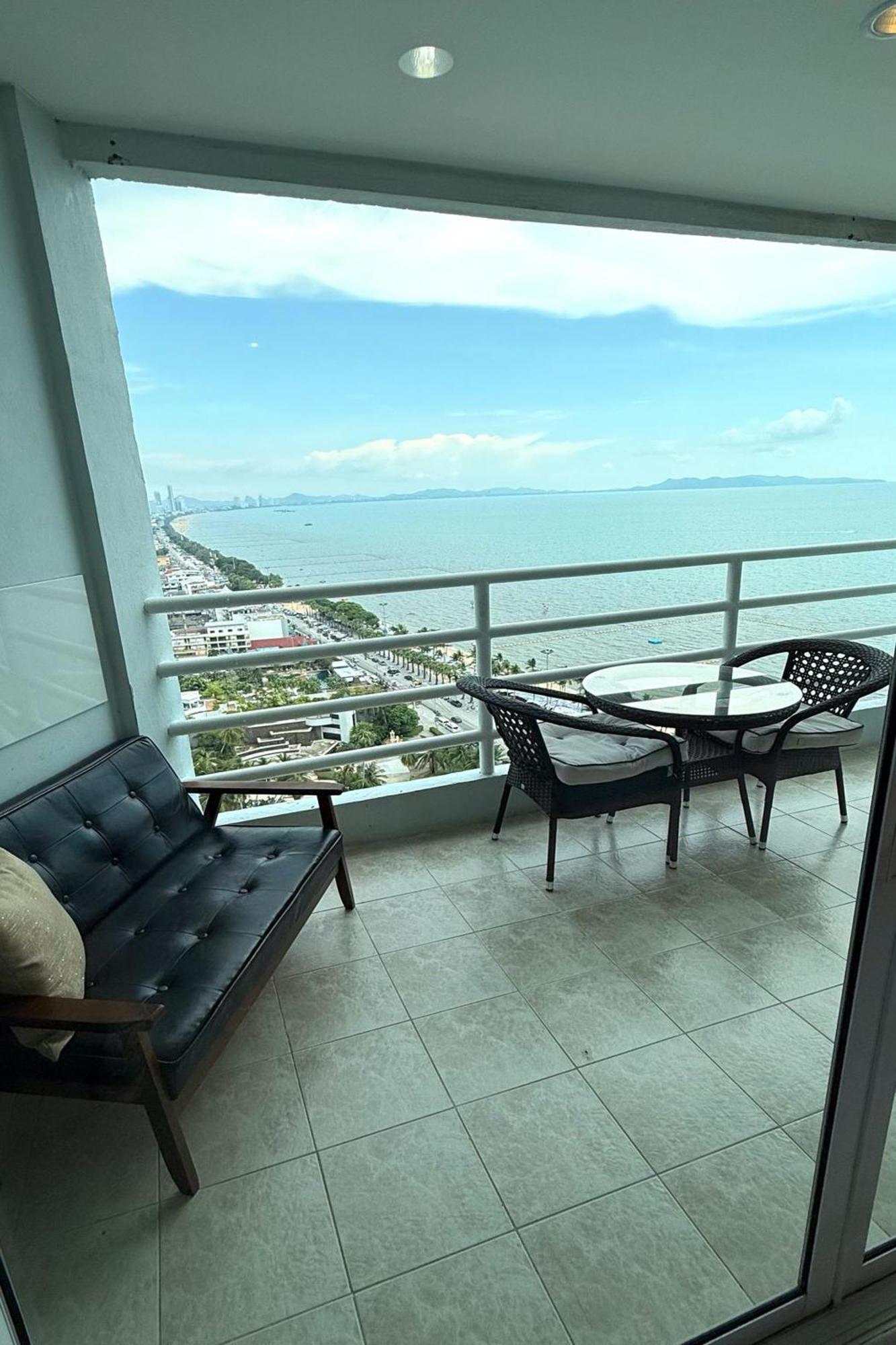 View Talay Condominium By Vlad Property Паттайя Номер фото